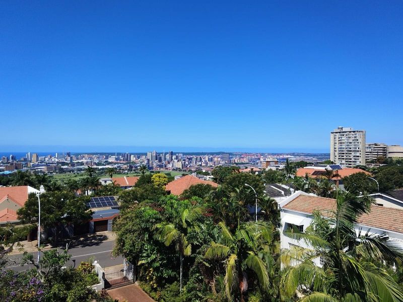 Apartment To Rent in Essenwood, Durban, KwaZulu Natal - Photo 1