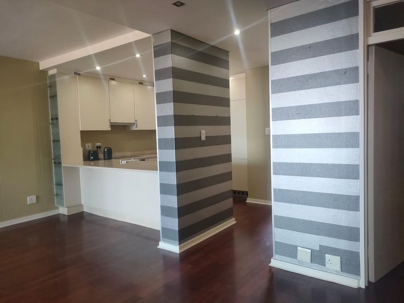 Apartment To Rent in Essenwood, Durban, KwaZulu Natal - Photo 3