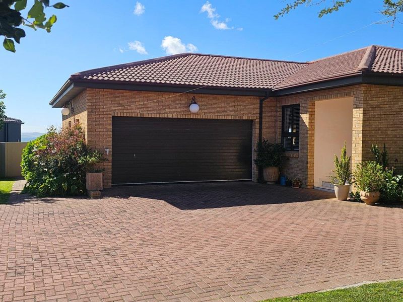 Uninterrupted views. Comfortable living. Space to grow. - Photo 9