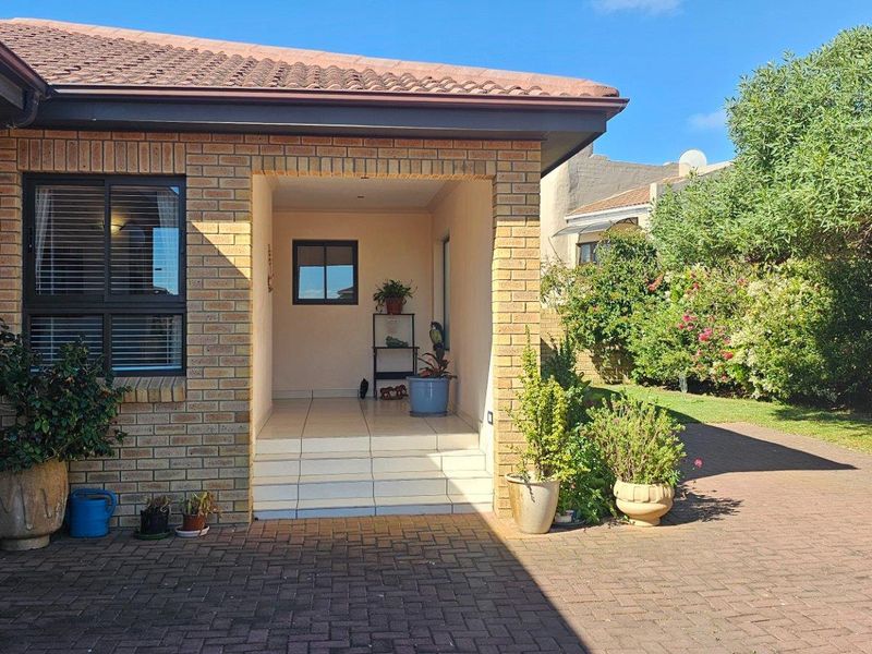 Uninterrupted views. Comfortable living. Space to grow. - Photo 10