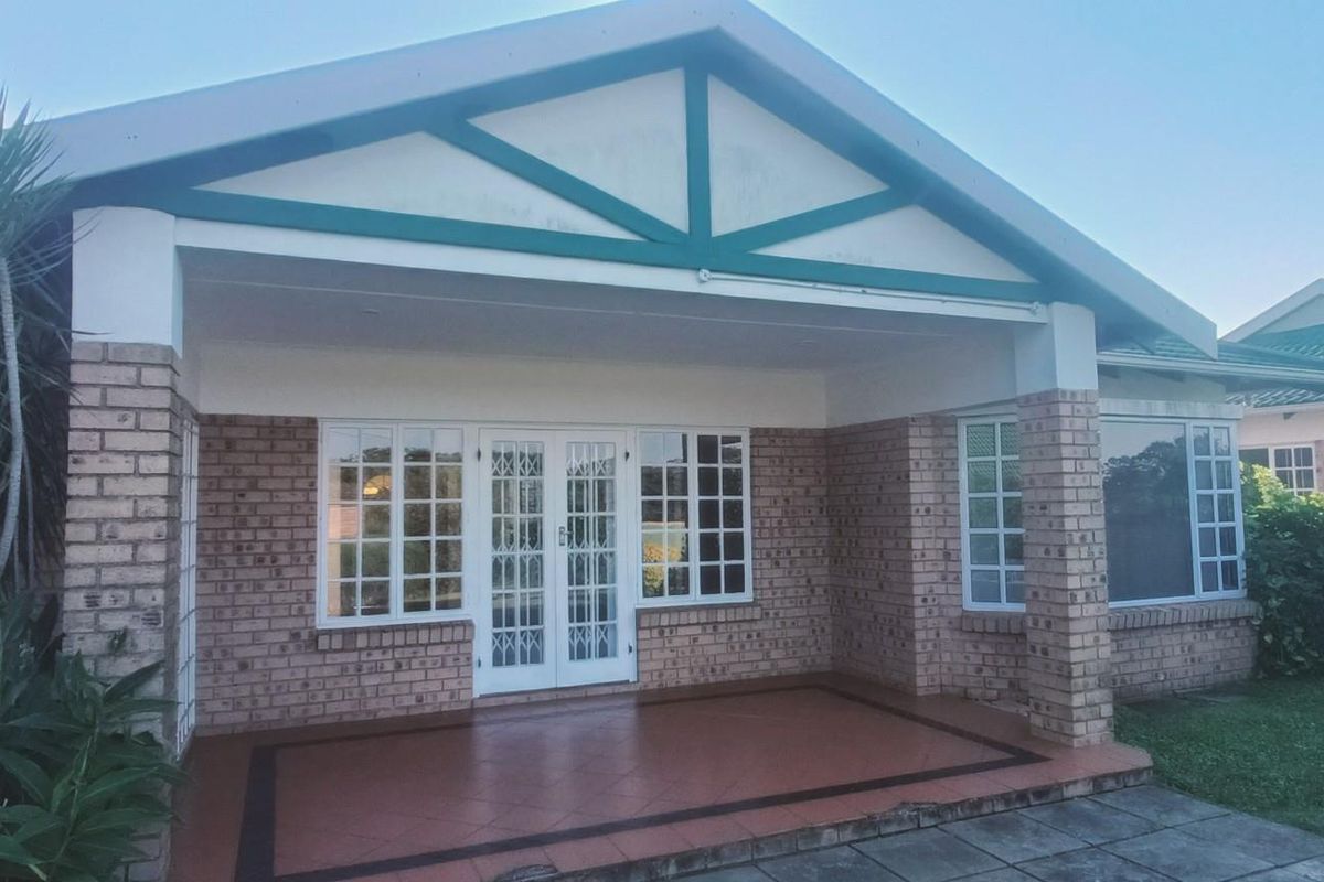 3 Bedroom Townhouse to Rent in Hillcrest Prime Location | Secure Estate Living - Photo 2