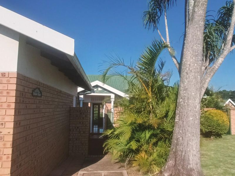 3 Bedroom Townhouse to Rent in Hillcrest Prime Location | Secure Estate Living - Photo 4
