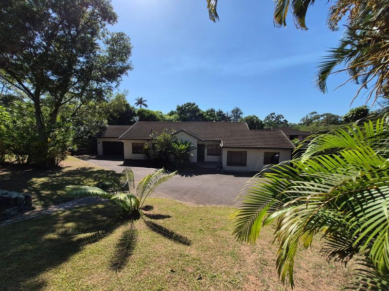 4 Bedroom House For Sale in Yellowwood Park, Durban, KwaZulu Natal - Photo 2