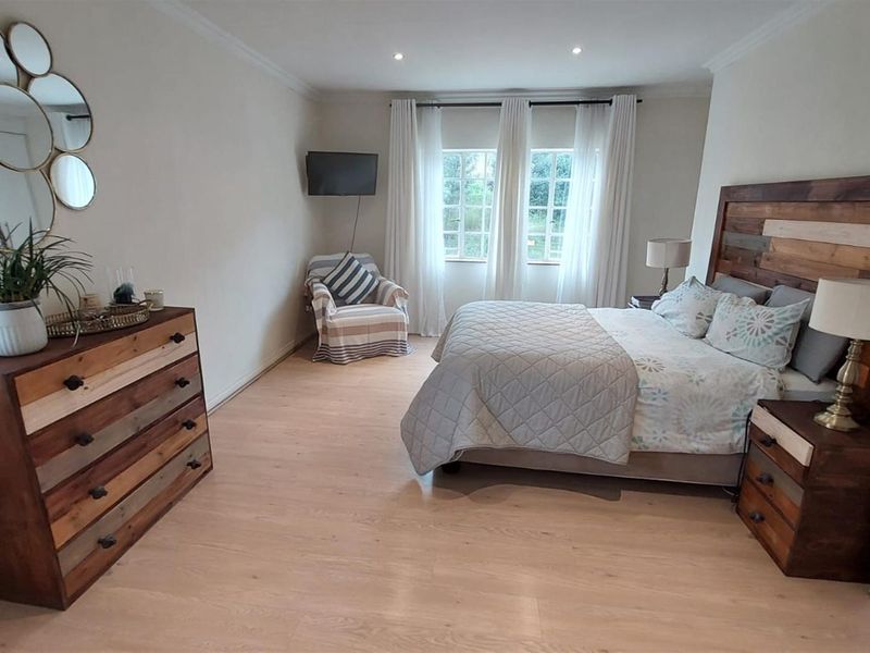 MODERN FOUR BEDROOM DUPLEX TOWNHOUSE FOR SALE IN GREAT LOCATION IN BASSONIA - Photo 2