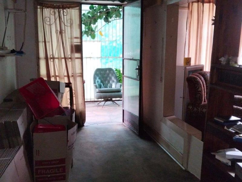 Late Estate Property - Sole Mandate - 2 Bedrooms, Garage and Business Zoning in Springs - Photo 5