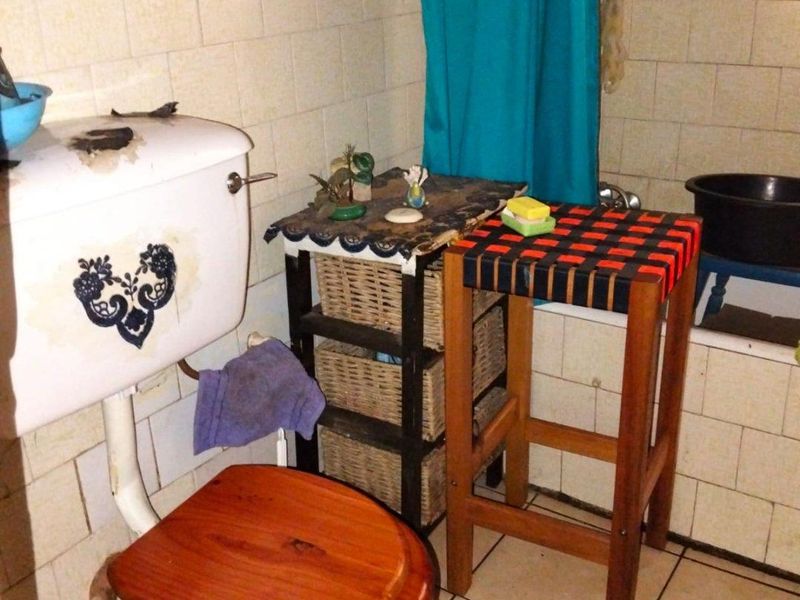 Late Estate Property - Sole Mandate - 2 Bedrooms, Garage and Business Zoning in Springs - Photo 3