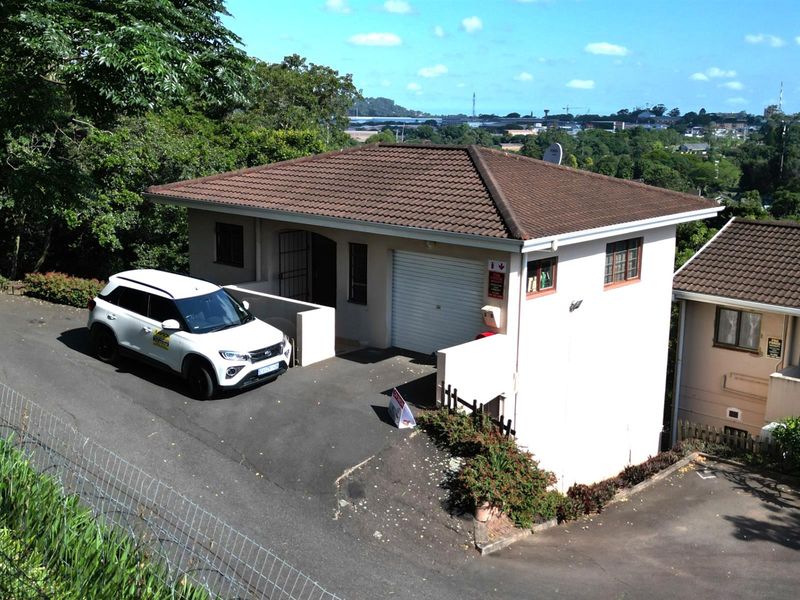 3 Bedroom Townhouse For Sale in New Germany, Pinetown, KwaZulu Natal - Photo 5