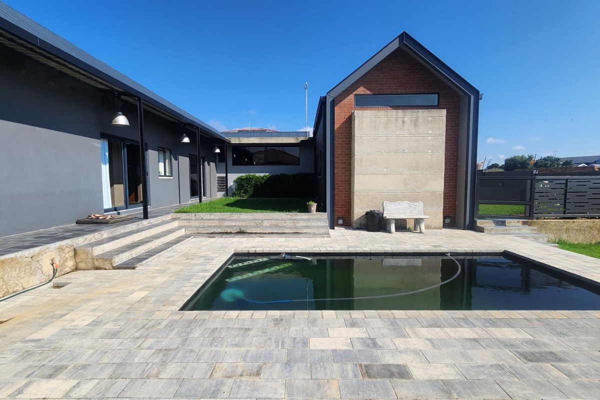 Modern Luxury with Breathtaking Views Heidelberg Estate - Photo 4