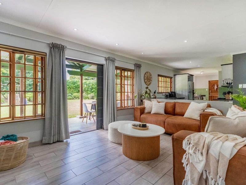 Stunning Townhouse in the Heart of Hillcrest - Photo 6