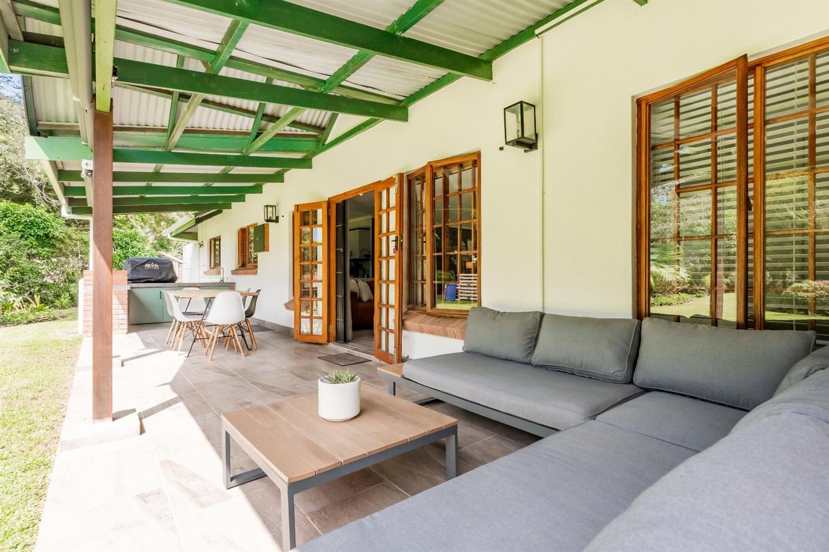 Stunning Townhouse in the Heart of Hillcrest - Photo 3