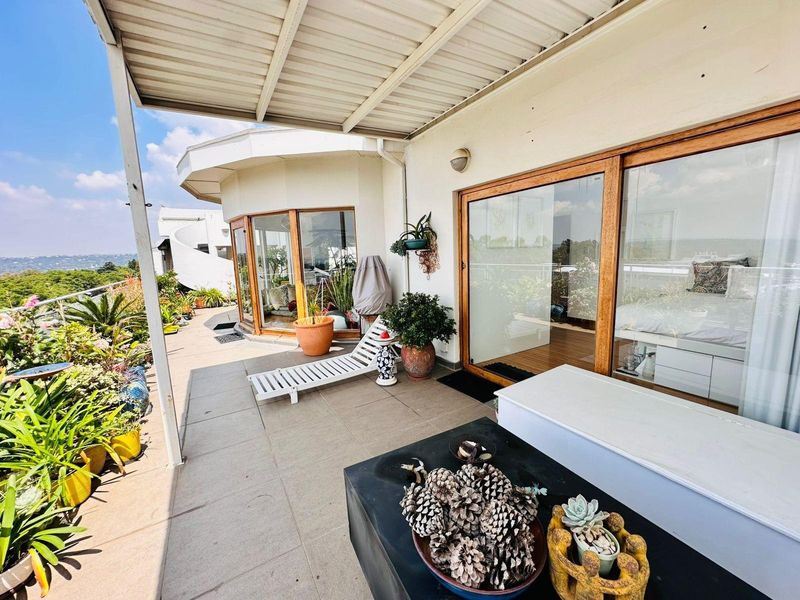 Skyline Sophistication in the Heart of Illovo - Iconic Penthouse Living - Photo 10