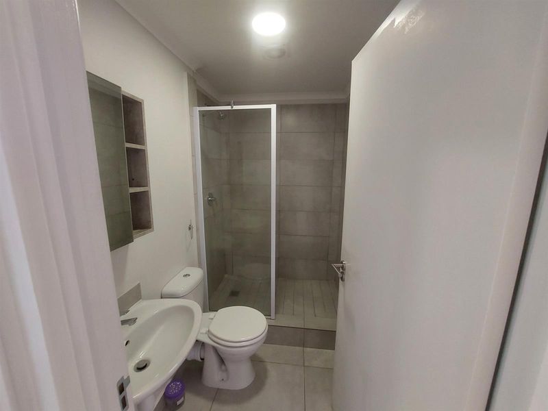 2 bed 2 bath Apartment To Rent in Hayfields, Pietermaritzburg, KwaZulu Natal - Photo 8