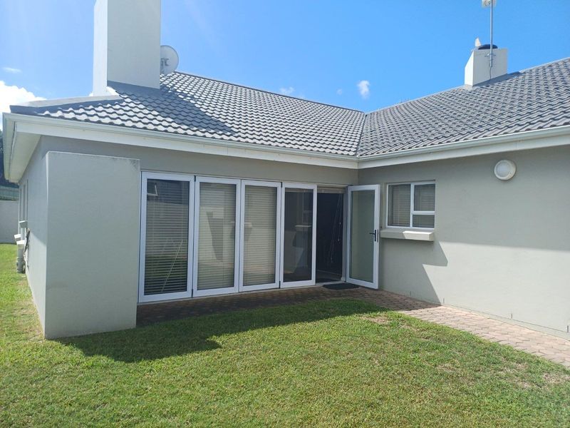House For Sale in Stilbaai Wes, Stilbaai - Photo 9