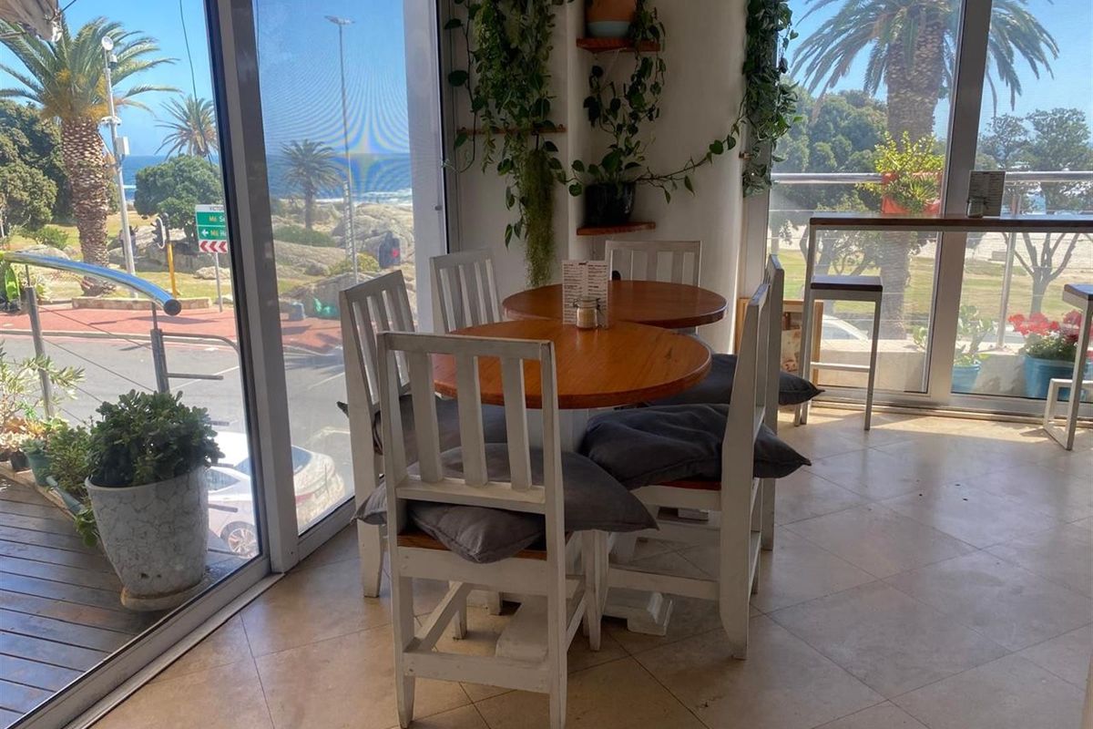 Retail Space To Rent in Camps Bay, Cape Town - Photo 5