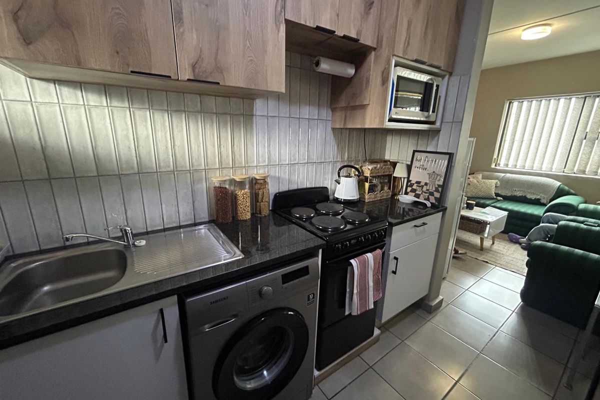 2-Bedroom Apartment for Sale in Belhar Views - Photo 2