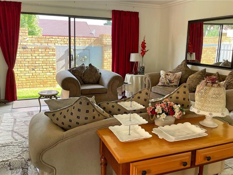 Townhouse for rent - Vaalpark - Photo 7