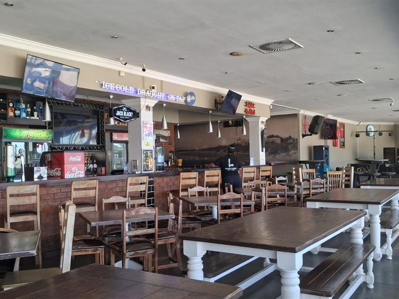 Profitable Beachfront Café Business for Sale in Jeffreys Bay | Turnkey Opportunity on Dolphin Beach - Photo 3