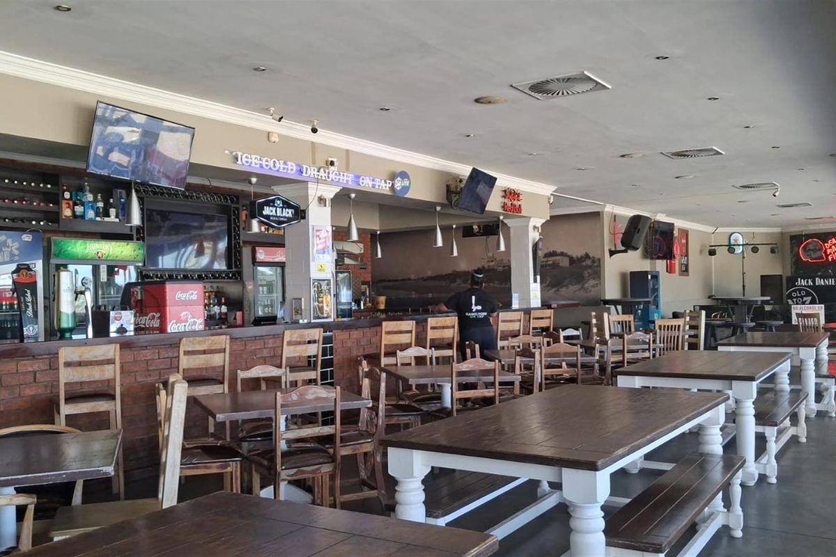 Profitable Beachfront Café Business for Sale in Jeffreys Bay | Turnkey Opportunity on Dolphin Beach - Photo 3