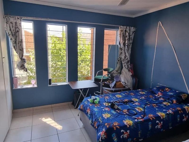 Affordable Townhouse/Investment  For Sale in Popular  Belgravia, Kimberley - Photo 8