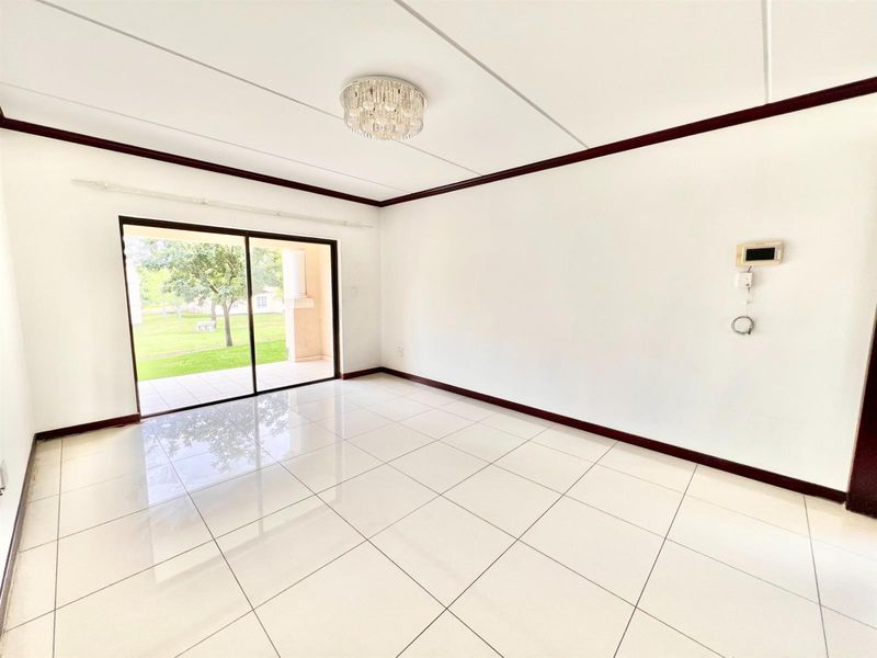 Modern Ground floor 2 Bed Apartment - Photo 6