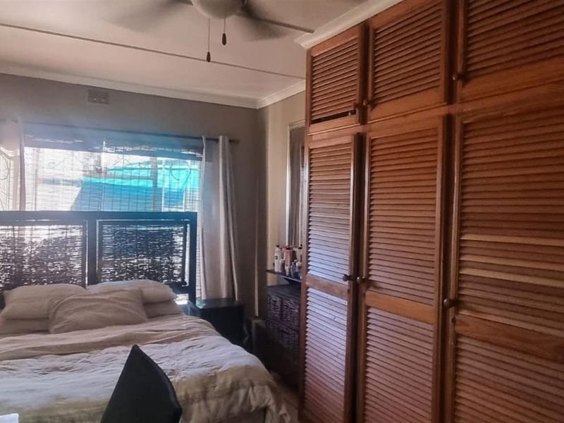 Your Lovely  Family Home in Southridge - Photo 10