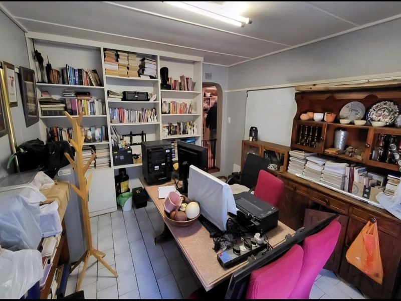 Your Lovely  Family Home in Southridge - Photo 7