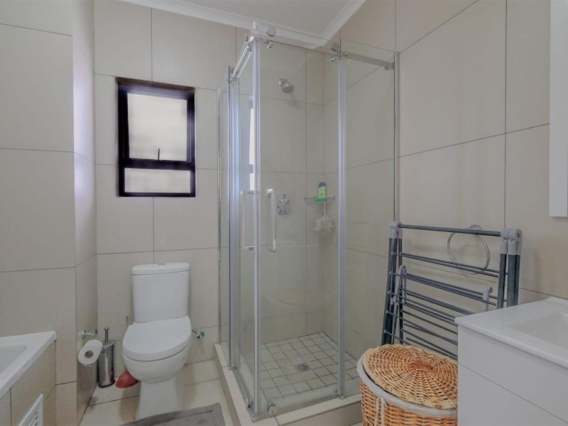 Apartment For Sale in Carlswald, Midrand - Photo 8