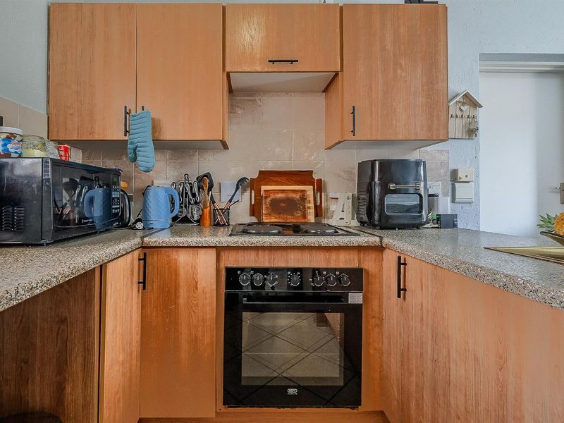 Apartment For Sale in Carlswald, Midrand - Photo 6