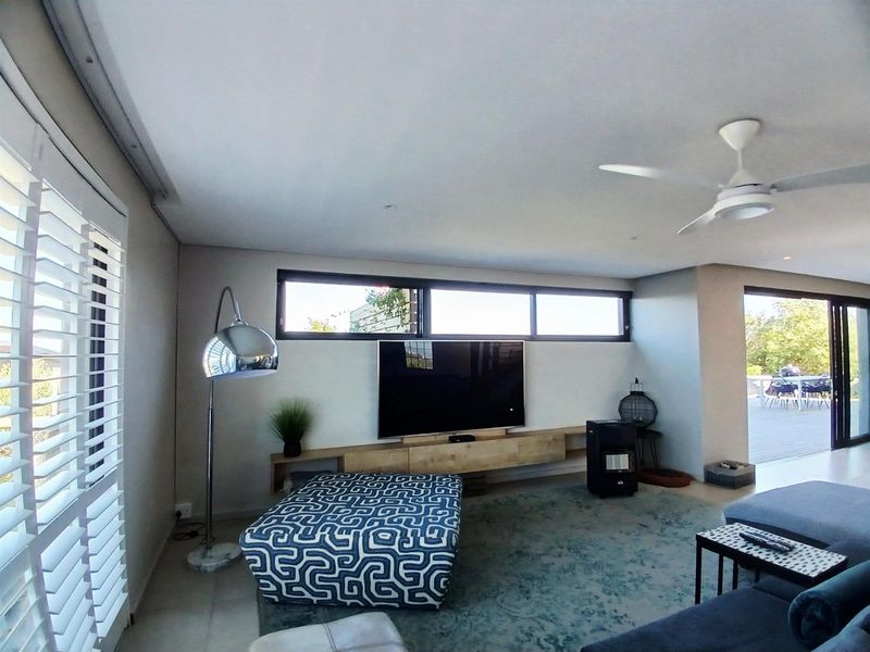 Luxury 3 bedroom 3 bathroom Sleeping 6 persons Villa for Rental - Photo 9