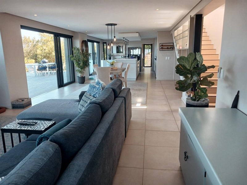 Luxury 3 bedroom 3 bathroom Sleeping 6 persons Villa for Rental - Photo 7