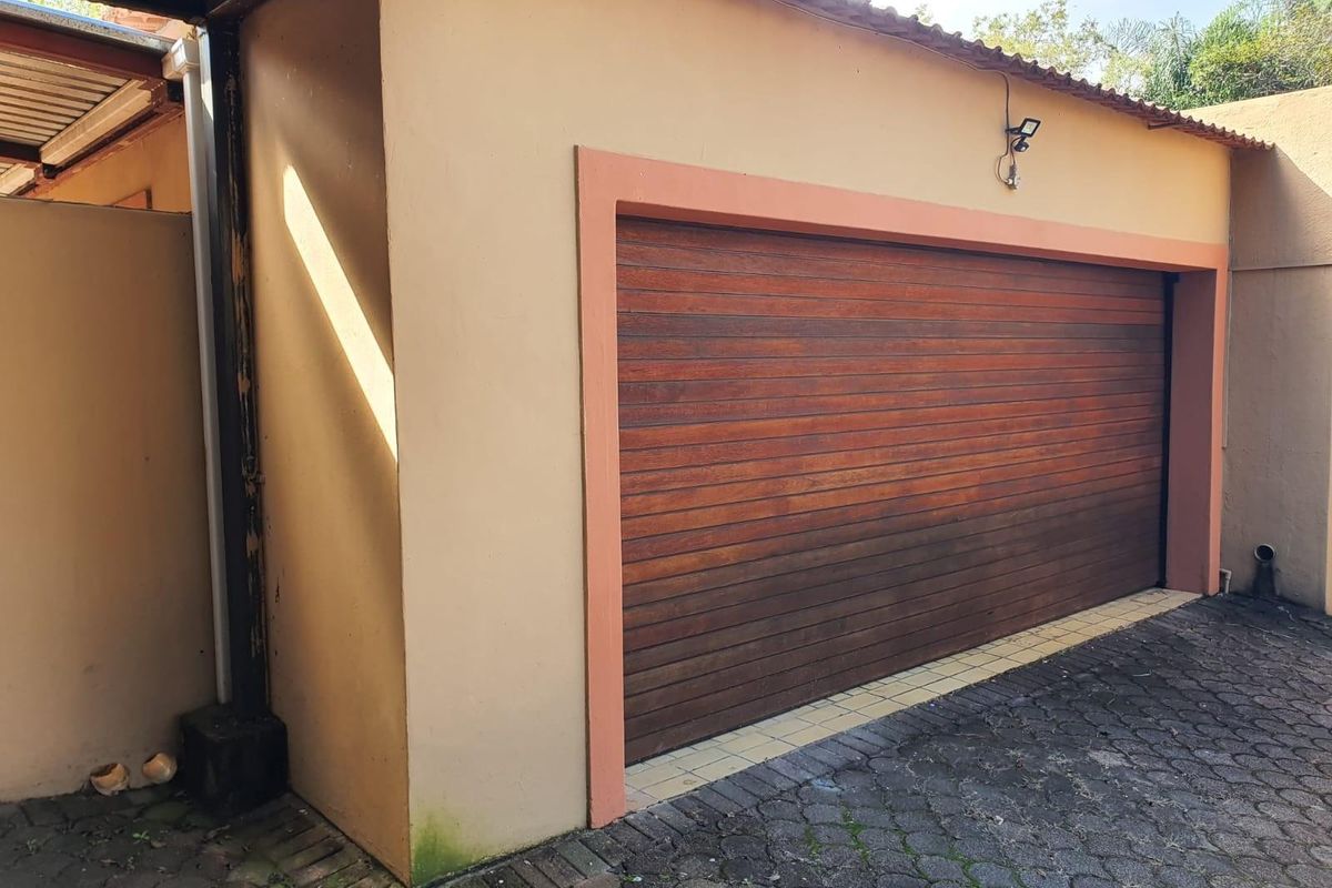 4 bedroom home in Steiltes, Nelspruit - Photo 3