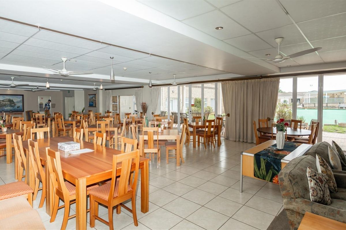 Frail Care Sectional Title Fontaine Bleau - Photo 3