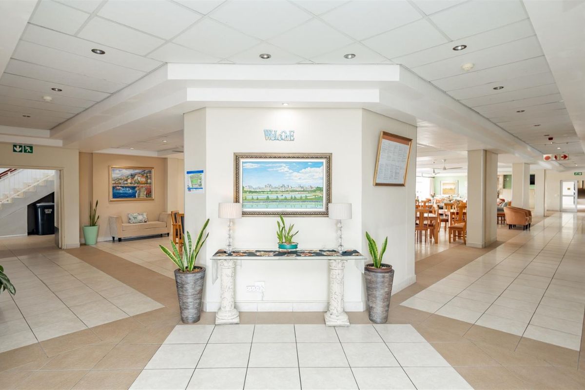 Frail Care Sectional Title Fontaine Bleau - Photo 2