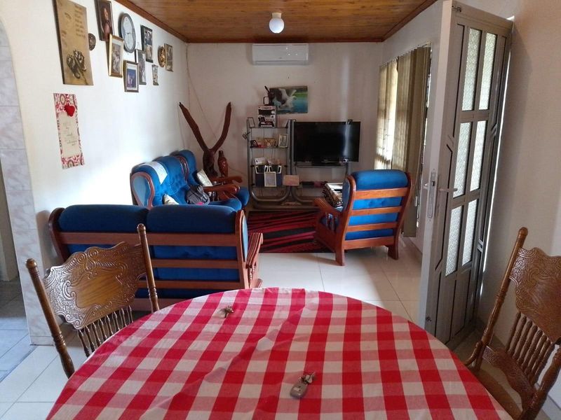 Four Bedroom Home For Sale in Newlands West, Durban, KwaZulu Natal - Photo 9