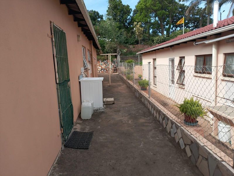 Four Bedroom Home For Sale in Newlands West, Durban, KwaZulu Natal - Photo 6