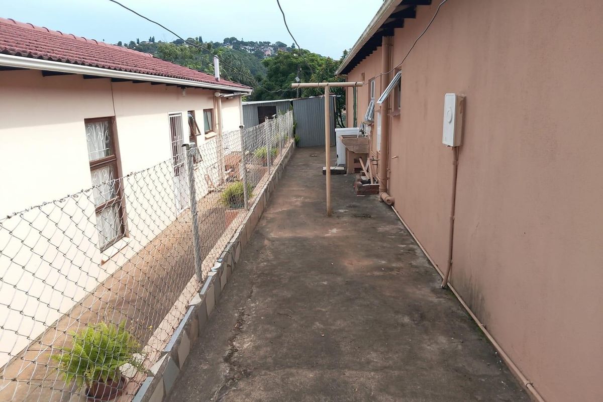 Four Bedroom Home For Sale in Newlands West, Durban, KwaZulu Natal - Photo 5