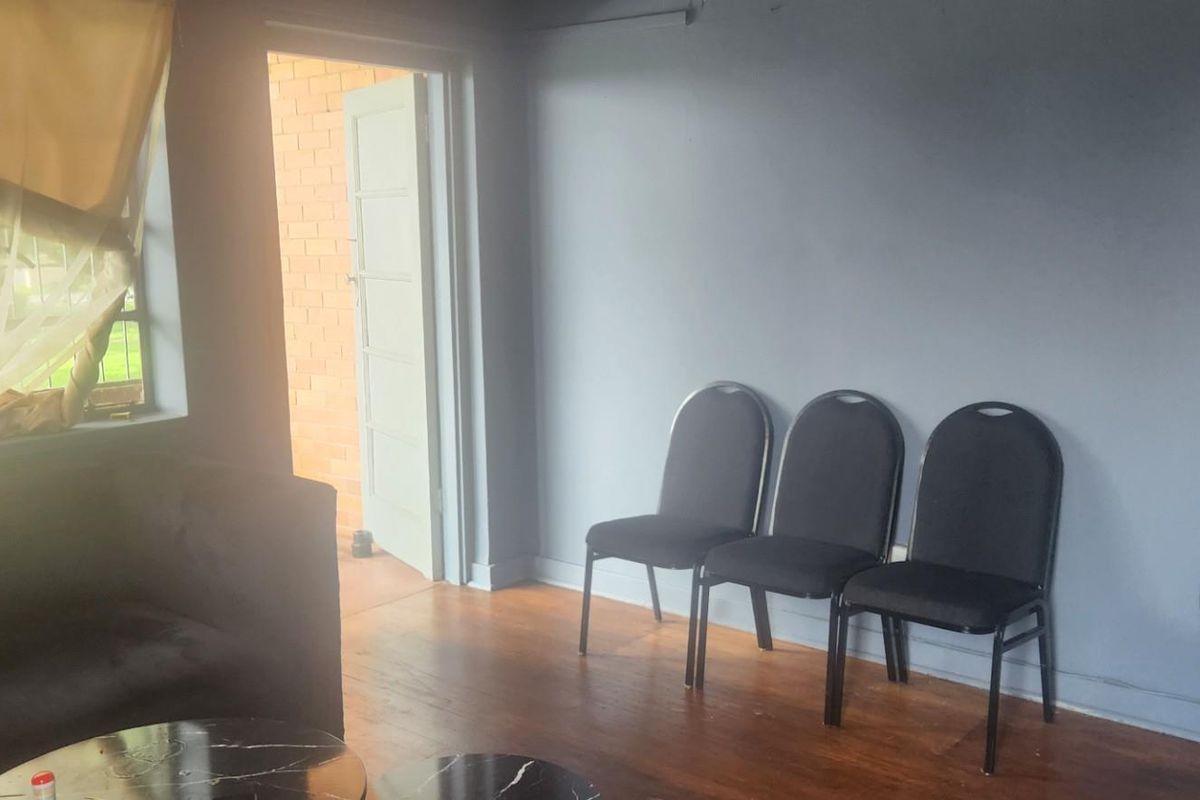 A Block Of Investor's Money Spinner in Rosettenville - Photo 5