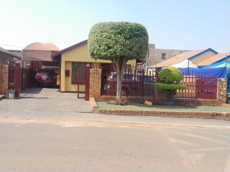 Modern living In Soshanguve - Photo 1