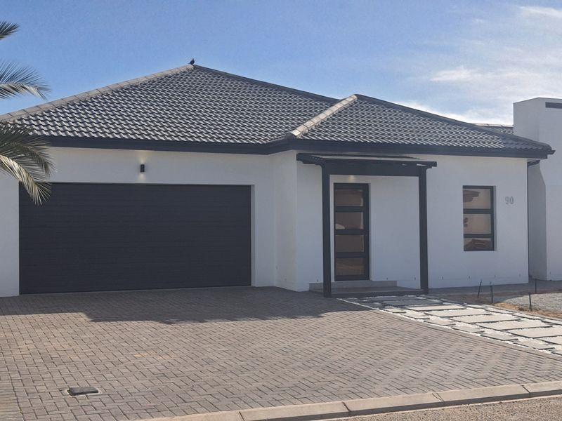 Your Dream Home Awaits - Shelley Point Golf Estate - Photo 1