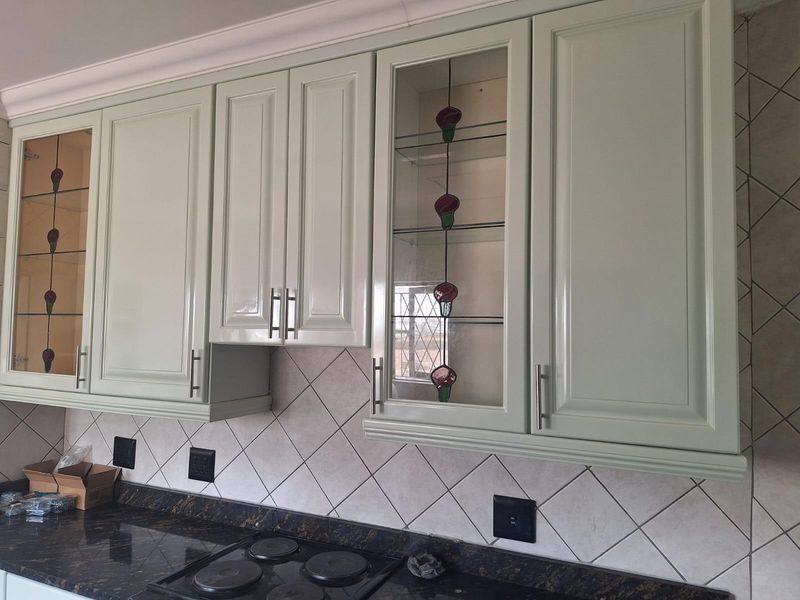 Beautiful 4 bedroom, 3 bathroom home in Manaba Beach - Photo 10