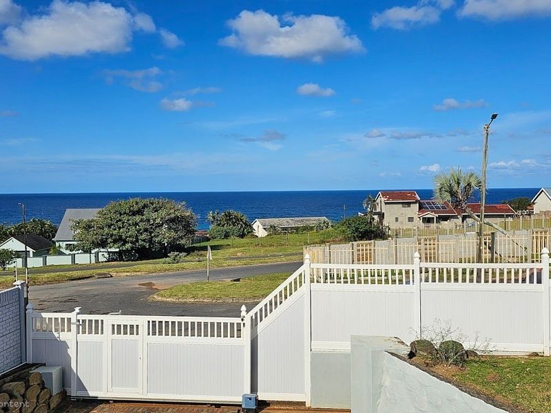 Beautiful 4 bedroom, 3 bathroom home in Manaba Beach - Photo 3