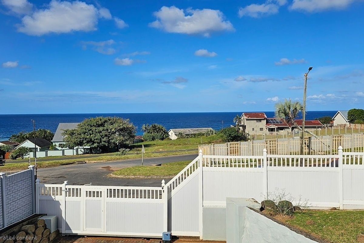 Beautiful 4 bedroom, 3 bathroom home in Manaba Beach - Photo 3