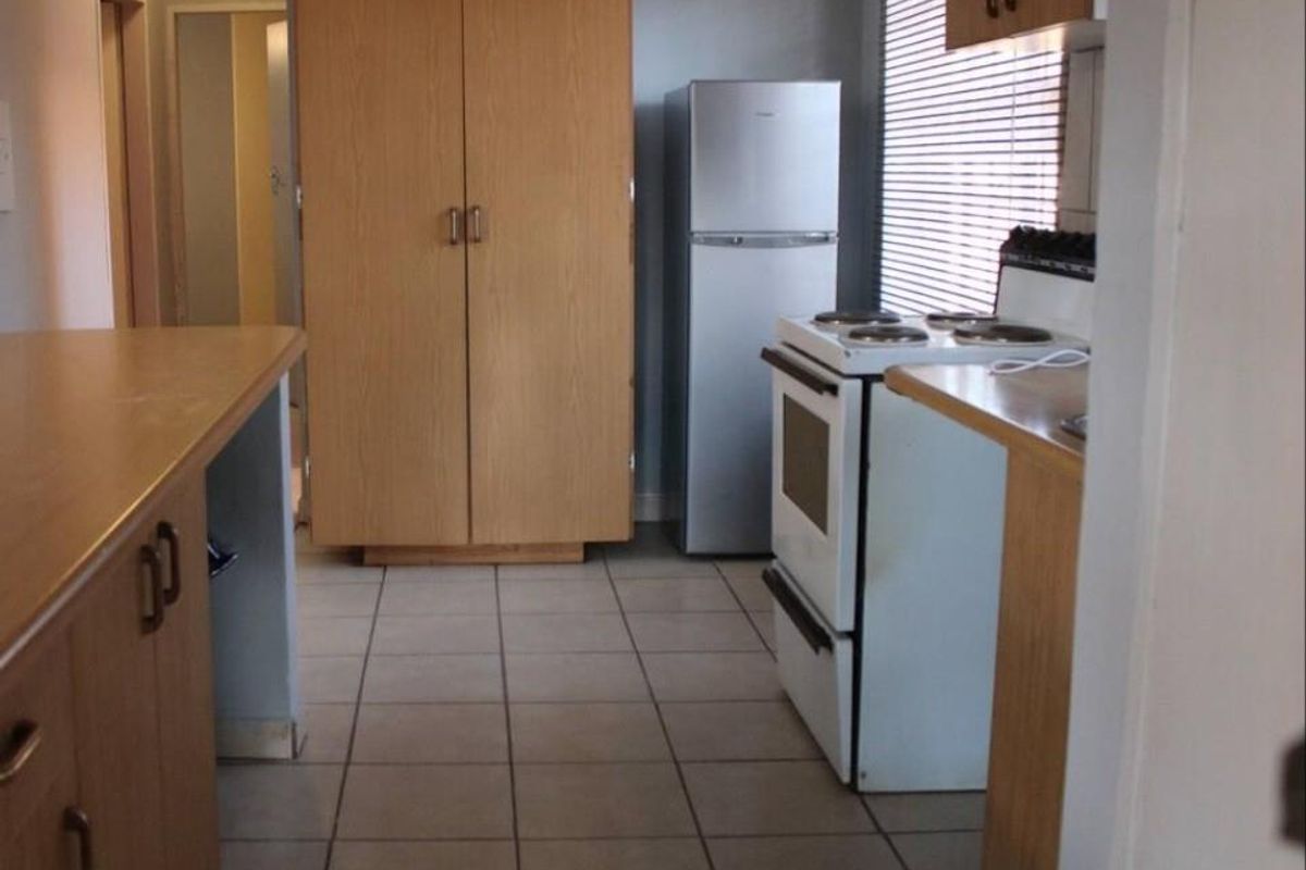 Newly Renovated Apartment For Sale in Hesteapark, Akasia - Photo 3