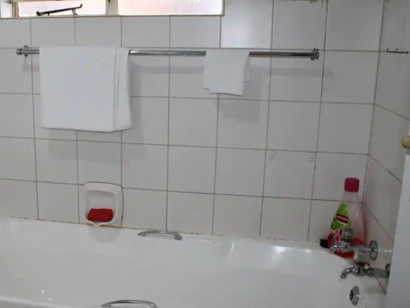 Newly Renovated Apartment For Sale in Hesteapark, Akasia - Photo 10