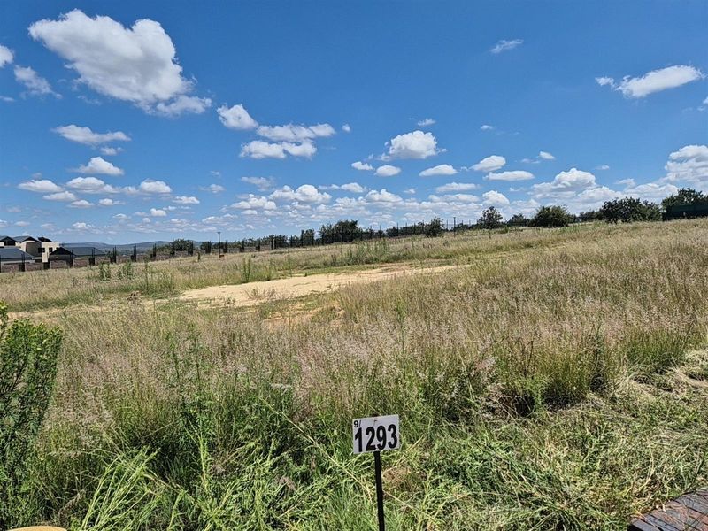 Your Opportunity: Secure a 458m2 Stand in the Exclusive - Helderzicht Eco Estate, Potchefstroom - Photo 9