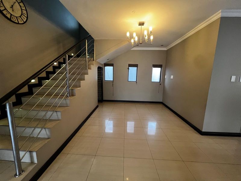A beautiful 3 bedroom House To Rent in Centurion Celtisdal - Photo 8
