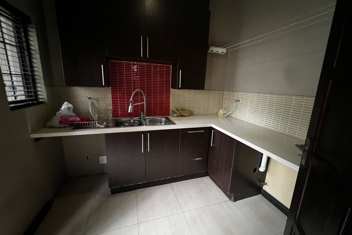 Spacious 3 bedroom House To Rent in Centurion Celtisdal - Photo 5