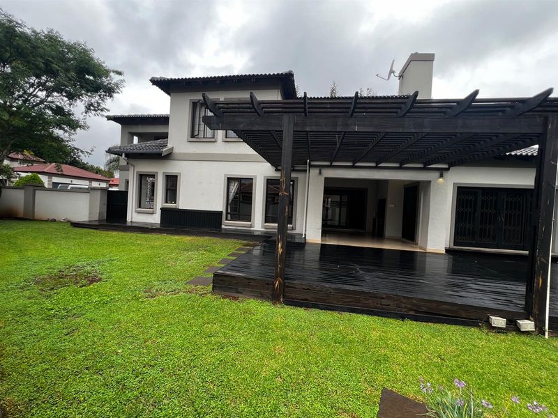 A beautiful 3 bedroom House To Rent in Centurion Celtisdal - Photo 2