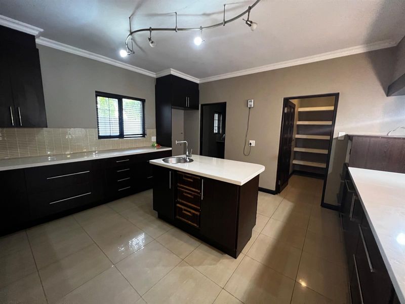 A beautiful 3 bedroom House To Rent in Centurion Celtisdal - Photo 3