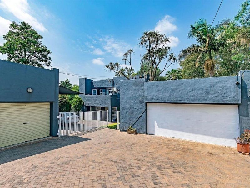 House For Sale in Lyndhurst, Johannesburg - Photo 5